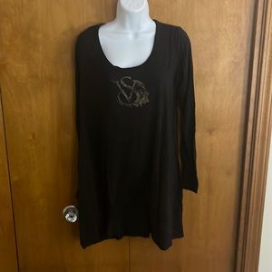 Victoria’s Secret bundle of two long sleeve nightgowns